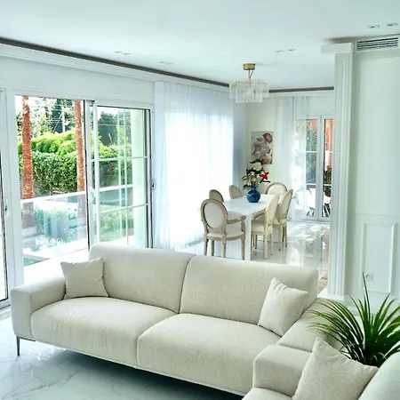 Βίλα Frgk Luxury Azura With Beachfront Pool For 10 People Marechal Juin *