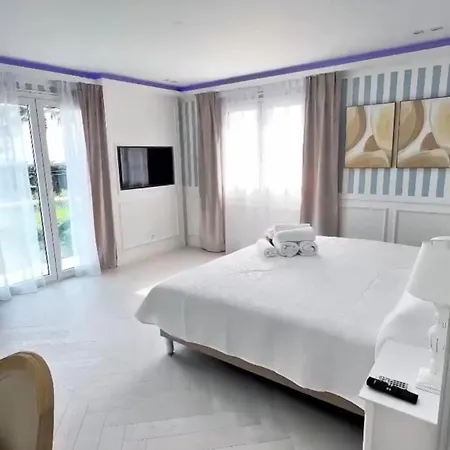 Frgk Luxury Azura With Beachfront Pool For 10 People Marechal Juin * Cannes
